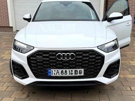 Белый Ауди Ку 5, объемом двигателя 2 л и пробегом 13 тыс. км за 55500 $, фото 1 на Automoto.ua