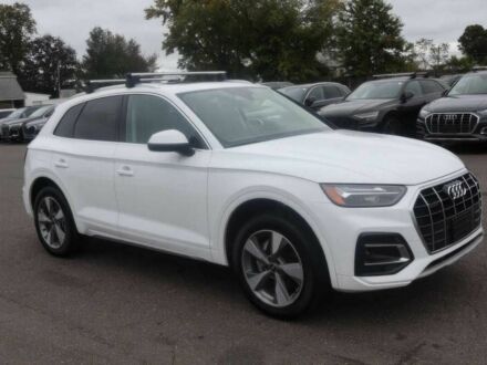 Белый Ауди Ку 5, объемом двигателя 2 л и пробегом 18 тыс. км за 19800 $, фото 1 на Automoto.ua