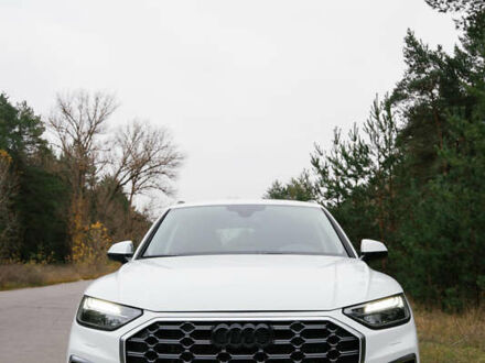 Белый Ауди Ку 5, объемом двигателя 1.98 л и пробегом 2 тыс. км за 42000 $, фото 1 на Automoto.ua