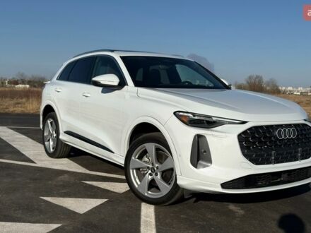 Белый Ауди Ку 5, объемом двигателя 2 л и пробегом 2 тыс. км за 68000 $, фото 1 на Automoto.ua