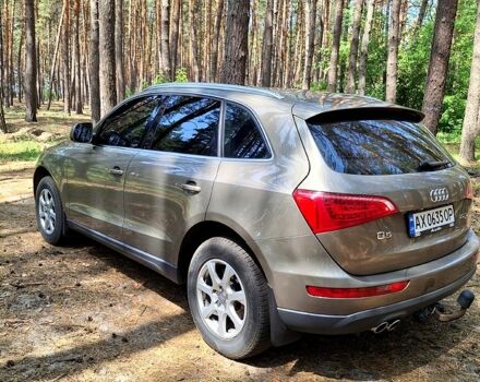 Бежевий Ауді Ку 5, об'ємом двигуна 2 л та пробігом 256 тис. км за 14999 $, фото 1 на Automoto.ua