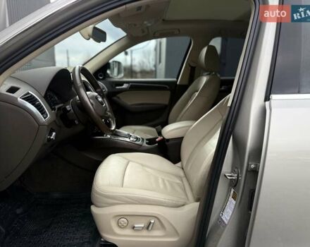 Бежевий Ауді Ку 5, об'ємом двигуна 1.98 л та пробігом 212 тис. км за 13700 $, фото 27 на Automoto.ua