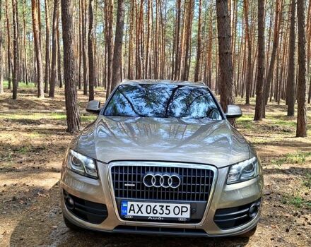 Бежевый Ауди Ку 5, объемом двигателя 2 л и пробегом 256 тыс. км за 14999 $, фото 1 на Automoto.ua