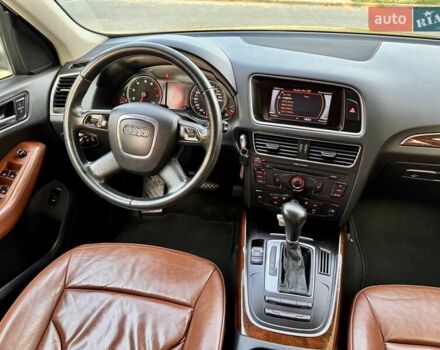 Черный Ауди Ку 5, объемом двигателя 3.2 л и пробегом 154 тыс. км за 12700 $, фото 76 на Automoto.ua