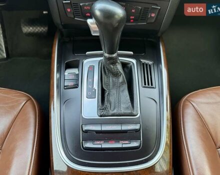 Черный Ауди Ку 5, объемом двигателя 3.2 л и пробегом 154 тыс. км за 12700 $, фото 82 на Automoto.ua