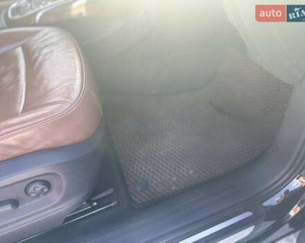 Черный Ауди Ку 5, объемом двигателя 2.97 л и пробегом 290 тыс. км за 14600 $, фото 12 на Automoto.ua