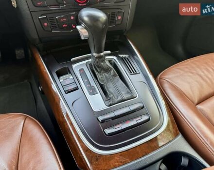 Черный Ауди Ку 5, объемом двигателя 3.2 л и пробегом 154 тыс. км за 12700 $, фото 83 на Automoto.ua