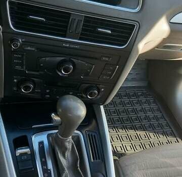 Чорний Ауді Ку 5, об'ємом двигуна 2 л та пробігом 320 тис. км за 14000 $, фото 13 на Automoto.ua