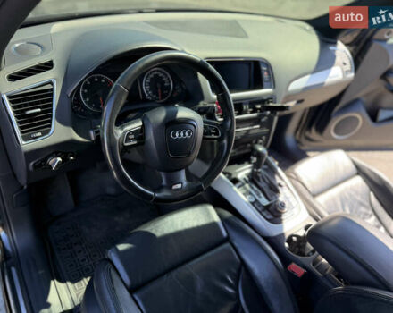 Черный Ауди Ку 5, объемом двигателя 1.98 л и пробегом 295 тыс. км за 9350 $, фото 12 на Automoto.ua
