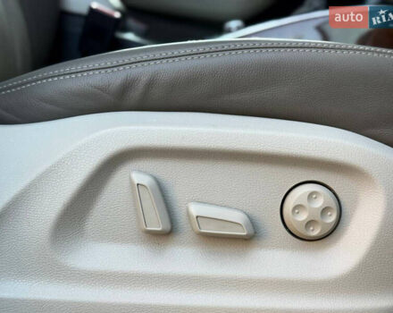 Черный Ауди Ку 5, объемом двигателя 2.97 л и пробегом 183 тыс. км за 15700 $, фото 13 на Automoto.ua