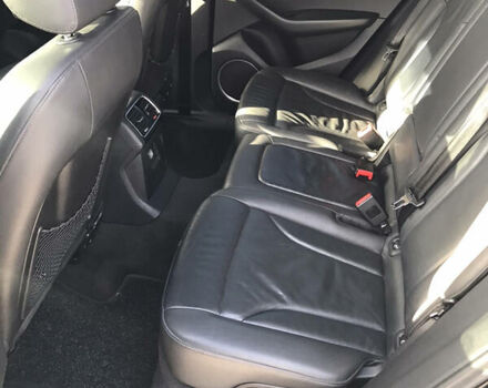 Черный Ауди Ку 5, объемом двигателя 2 л и пробегом 335 тыс. км за 8800 $, фото 10 на Automoto.ua