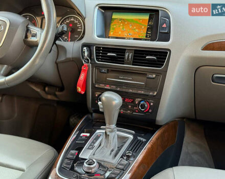 Черный Ауди Ку 5, объемом двигателя 2.97 л и пробегом 183 тыс. км за 15700 $, фото 25 на Automoto.ua