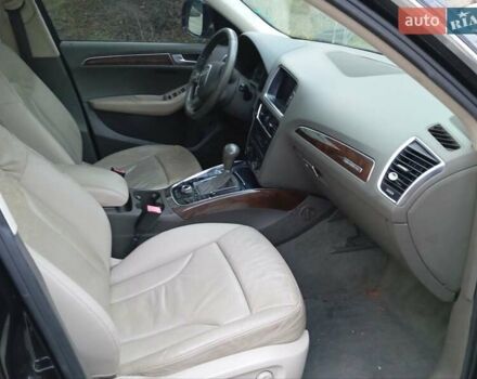 Чорний Ауді Ку 5, об'ємом двигуна 2 л та пробігом 200 тис. км за 8200 $, фото 10 на Automoto.ua