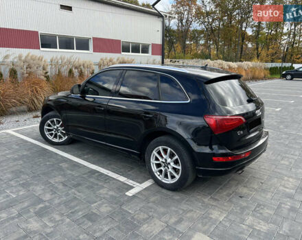 Черный Ауди Ку 5, объемом двигателя 2 л и пробегом 335 тыс. км за 8800 $, фото 3 на Automoto.ua