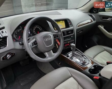 Черный Ауди Ку 5, объемом двигателя 3 л и пробегом 183 тыс. км за 14899 $, фото 22 на Automoto.ua