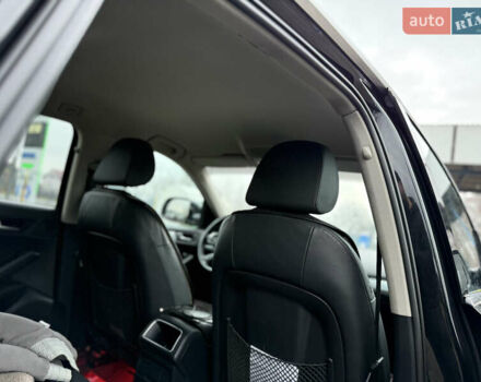 Чорний Ауді Ку 5, об'ємом двигуна 2 л та пробігом 279 тис. км за 16200 $, фото 21 на Automoto.ua