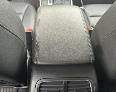 Черный Ауди Ку 5, объемом двигателя 2 л и пробегом 62 тыс. км за 15500 $, фото 28 на Automoto.ua