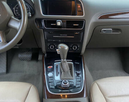 Черный Ауди Ку 5, объемом двигателя 1.98 л и пробегом 334 тыс. км за 11500 $, фото 9 на Automoto.ua