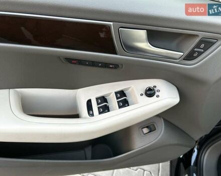 Чорний Ауді Ку 5, об'ємом двигуна 2 л та пробігом 136 тис. км за 12300 $, фото 29 на Automoto.ua