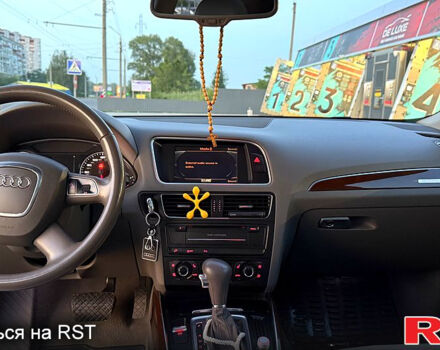 Ауди Ку 5 2011 в Полтаве на Automoto.ua Черный Ауди Ку 5, объемом двигателя 2 л и пробегом 199 тыс. км за 14500 $, фото 12 на Automoto.ua