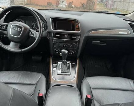 Черный Ауди Ку 5, объемом двигателя 3.2 л и пробегом 110 тыс. км за 14000 $, фото 8 на Automoto.ua