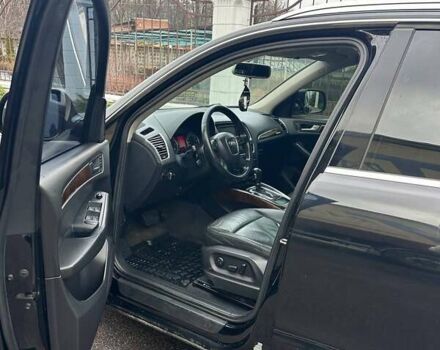 Черный Ауди Ку 5, объемом двигателя 1.98 л и пробегом 215 тыс. км за 11300 $, фото 7 на Automoto.ua