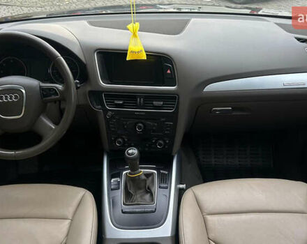 Черный Ауди Ку 5, объемом двигателя 1.97 л и пробегом 288 тыс. км за 14900 $, фото 34 на Automoto.ua