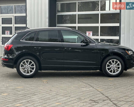Черный Ауди Ку 5, объемом двигателя 2 л и пробегом 62 тыс. км за 15500 $, фото 4 на Automoto.ua