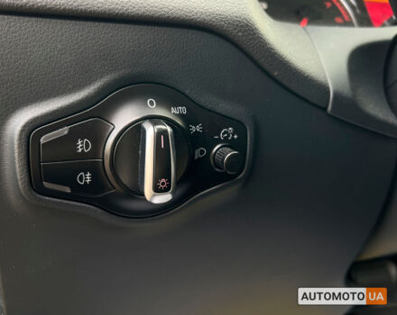 Черный Ауди Ку 5, объемом двигателя 2 л и пробегом 196 тыс. км за 13800 $, фото 19 на Automoto.ua