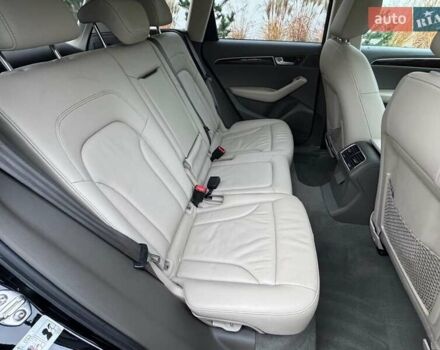 Черный Ауди Ку 5, объемом двигателя 2 л и пробегом 135 тыс. км за 12500 $, фото 16 на Automoto.ua