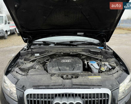 Чорний Ауді Ку 5, об'ємом двигуна 2 л та пробігом 279 тис. км за 16200 $, фото 25 на Automoto.ua