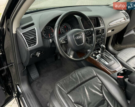 Ауди Ку 5 2011 в Виноградове на Automoto.ua Черный Ауди Ку 5, объемом двигателя 1.98 л и пробегом 233 тыс. км за 12200 $, фото 11 на Automoto.ua
