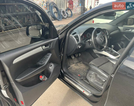 Черный Ауди Ку 5, объемом двигателя 2 л и пробегом 280 тыс. км за 18000 $, фото 4 на Automoto.ua