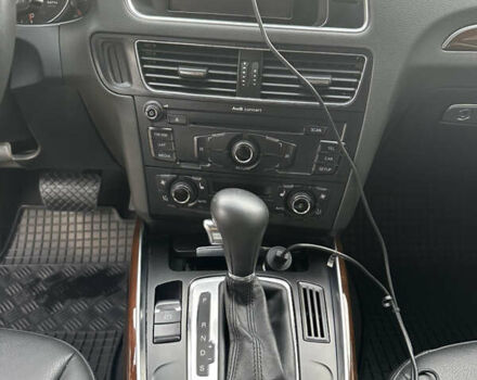 Черный Ауди Ку 5, объемом двигателя 2 л и пробегом 62 тыс. км за 15500 $, фото 29 на Automoto.ua