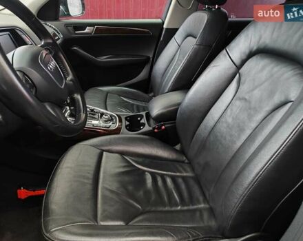 Черный Ауди Ку 5, объемом двигателя 2 л и пробегом 206 тыс. км за 16500 $, фото 4 на Automoto.ua