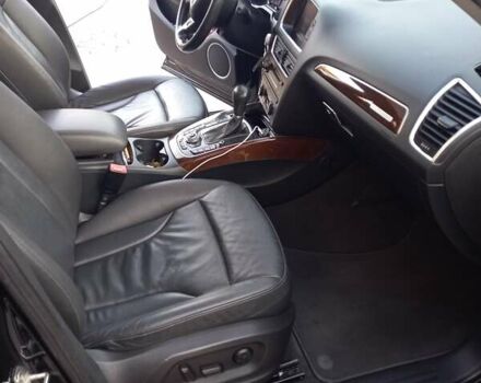 Черный Ауди Ку 5, объемом двигателя 2 л и пробегом 237 тыс. км за 12500 $, фото 1 на Automoto.ua