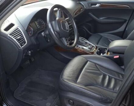 Черный Ауди Ку 5, объемом двигателя 2 л и пробегом 237 тыс. км за 12500 $, фото 4 на Automoto.ua