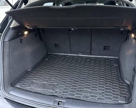 Черный Ауди Ку 5, объемом двигателя 1.98 л и пробегом 215 тыс. км за 11300 $, фото 13 на Automoto.ua