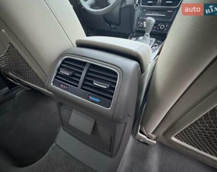 Черный Ауди Ку 5, объемом двигателя 2 л и пробегом 135 тыс. км за 12500 $, фото 11 на Automoto.ua