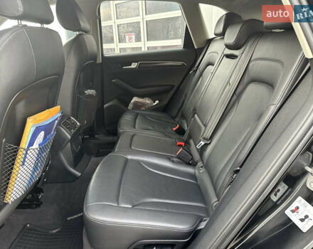 Черный Ауди Ку 5, объемом двигателя 2 л и пробегом 62 тыс. км за 15500 $, фото 32 на Automoto.ua