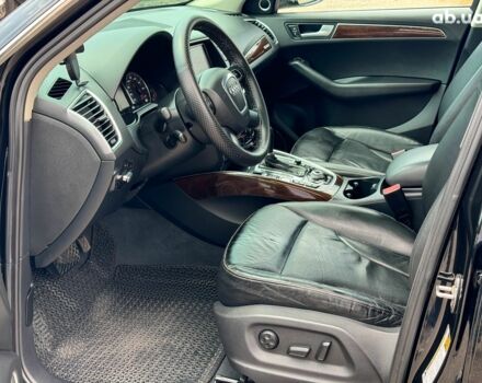 Чорний Ауді Ку 5, об'ємом двигуна 2 л та пробігом 244 тис. км за 15090 $, фото 19 на Automoto.ua