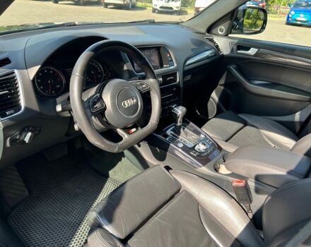 Черный Ауди Ку 5, объемом двигателя 3 л и пробегом 138 тыс. км за 285 $, фото 3 на Automoto.ua