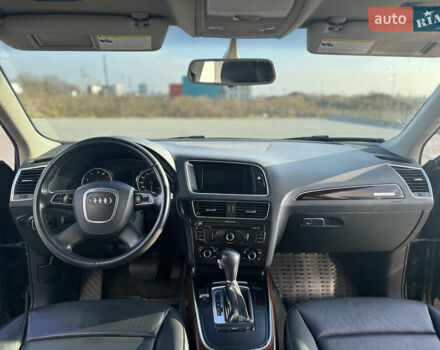 Чорний Ауді Ку 5, об'ємом двигуна 2 л та пробігом 191 тис. км за 11999 $, фото 17 на Automoto.ua