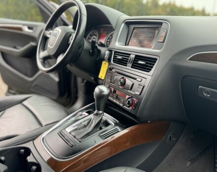 Черный Ауди Ку 5, объемом двигателя 2 л и пробегом 191 тыс. км за 12950 $, фото 15 на Automoto.ua