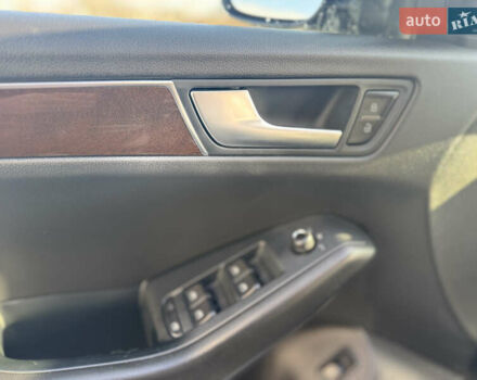 Чорний Ауді Ку 5, об'ємом двигуна 2 л та пробігом 191 тис. км за 11999 $, фото 15 на Automoto.ua