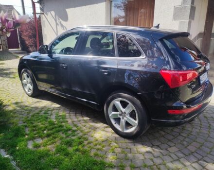 Чорний Ауді Ку 5, об'ємом двигуна 2 л та пробігом 240 тис. км за 12900 $, фото 4 на Automoto.ua