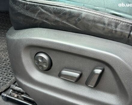 Чорний Ауді Ку 5, об'ємом двигуна 2 л та пробігом 244 тис. км за 15090 $, фото 20 на Automoto.ua