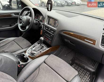 Чорний Ауді Ку 5, об'ємом двигуна 2 л та пробігом 269 тис. км за 17699 $, фото 28 на Automoto.ua