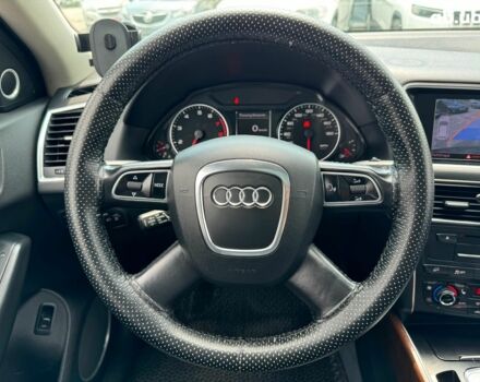 Чорний Ауді Ку 5, об'ємом двигуна 2 л та пробігом 244 тис. км за 15090 $, фото 33 на Automoto.ua