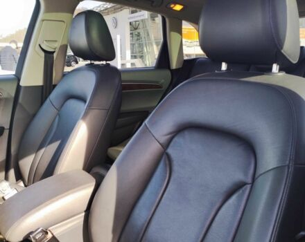 Чорний Ауді Ку 5, об'ємом двигуна 2 л та пробігом 240 тис. км за 12900 $, фото 20 на Automoto.ua